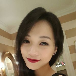 Meet your Posher, Molly